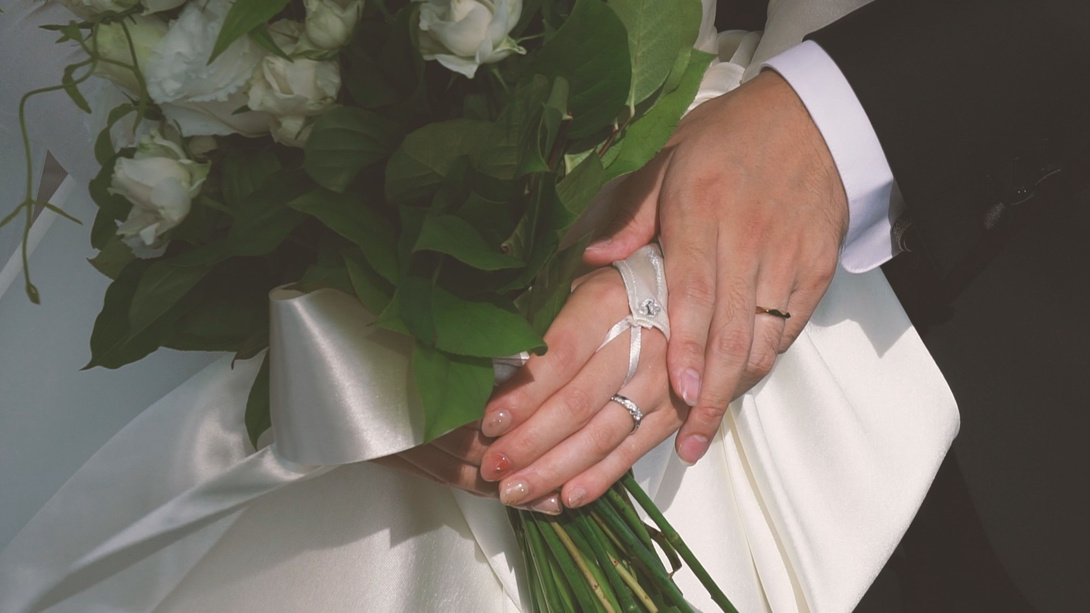 結婚式 撮って出しエンドロール